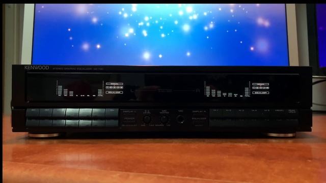 KENWOOD GE-730 Vintage Stereo Digital Equalizer Dual Spectrum Analyzer Demonstration смотреть онлайн