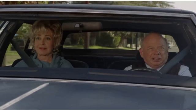 Детство Шелдона - смешные моменты 15. Мисси и Пэйдж троллят Шелдона. Профессор учится водить.