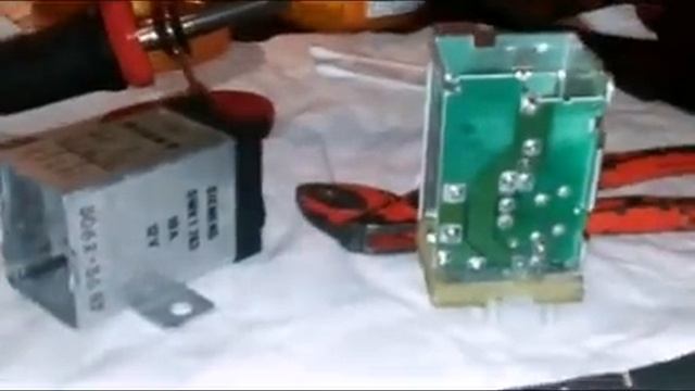 М.Б w124 e230 ремонт реле перезагрузки. смотреть онлайн