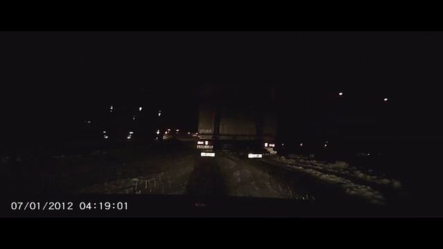 Затор на перевале из-за снегопада смотреть онлайн