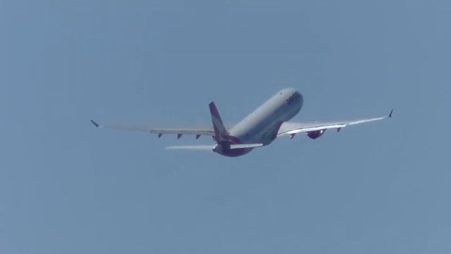Brisbane Airport Planespotting | AWESOME 01L and 01R Arrivals and Departures! смотреть онлайн