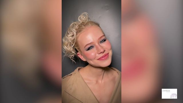 Серые смоки и афрокудри