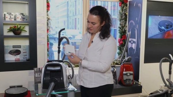 безмешковый пылесос Miele Boost CX1