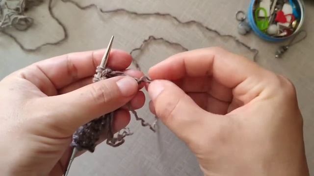 Простой способ вязать в три нити без обрывов от одного клубка смотреть онлайн