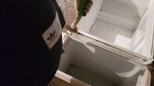 Разбираю холодильник ATLANT в металлолом!