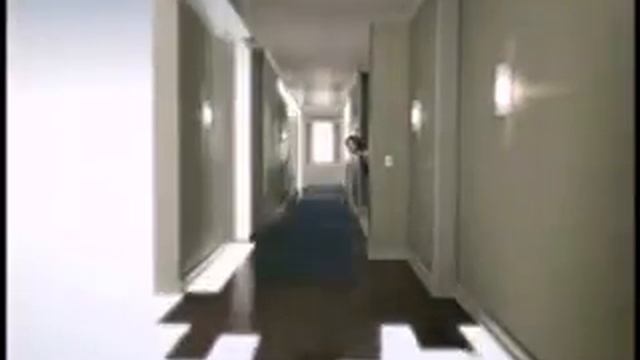 Реклама Motorola Razr V3 смотреть онлайн