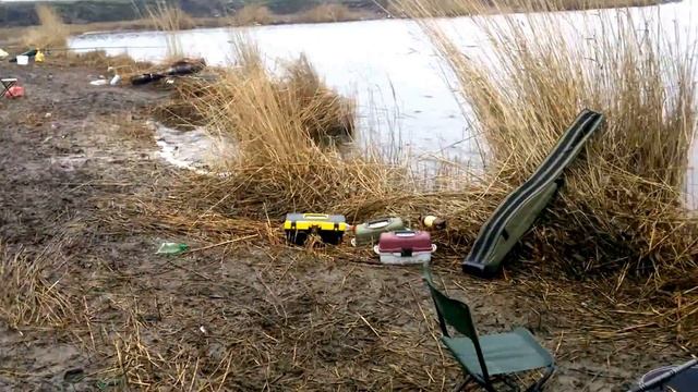 Рыбалка в Приморско - Ахтарске 05 03 2016 год смотреть онлайн