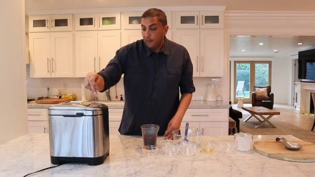 Cinnamon Raisin Bread - Cuisinart Bread Machine смотреть онлайн