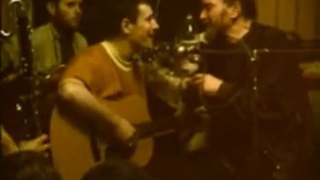 Хвост и АукцЫон - Игра на флейте смотреть онлайн