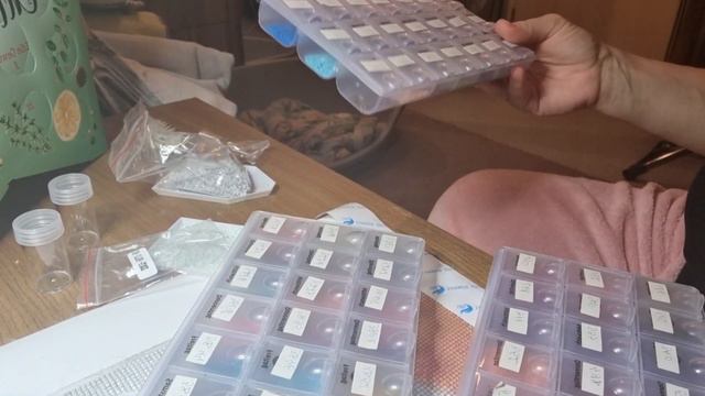 среда.1Декабря.дособрала картину /совести нет у людей/помогаю дочери смотреть онлайн