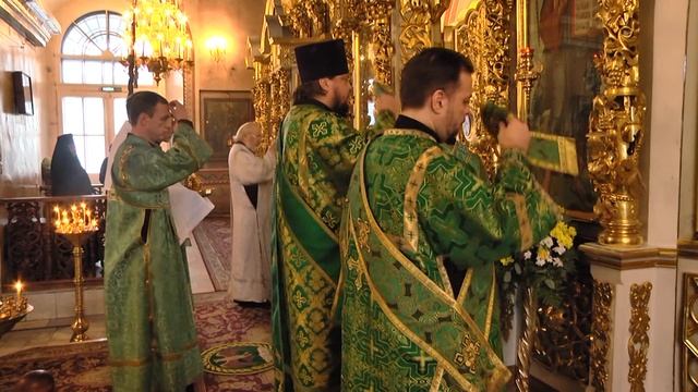 Божественная Литургия в день преставления пр Трифона Вятского смотреть онлайн