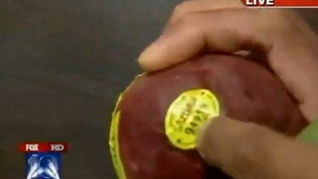 FOX 10 Morning News: What do those stickers (PLU codes) mean on our fruits and veggies? смотреть онлайн