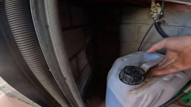 Банный день для трудяги смотреть онлайн