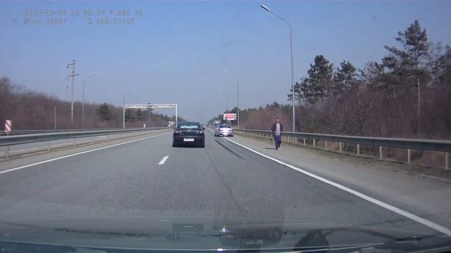 Зеркальный Мерседес смотреть онлайн