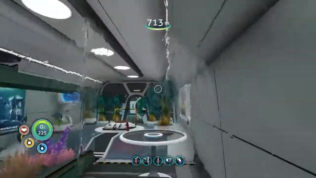 Dueling a Ghost Leviathan with My Cyclops, but It didn't go so well... | Subnautica смотреть онлайн