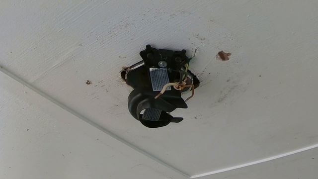 How to install a Ceiling Fan - Replace смотреть онлайн