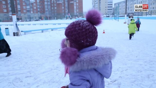 Зимний лагерь для девочек в Мордовии. No Comments смотреть онлайн