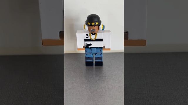 Roblox Toy Transformers Figures Black Skin Theme! смотреть онлайн