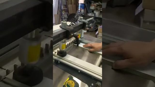 Фасады МДФ,фрезеровка Вельвет без ЧПУ,фрезеровка ручным фрезером. смотреть онлайн