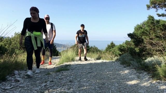 Смотровая на море поход  в горы. Кабардинка