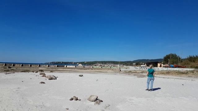 Rosignano Solvay - White Beach смотреть онлайн