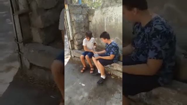 Встреча меня и моего друга после 2х лет смотреть онлайн