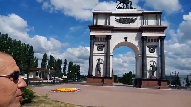 Курск. Проспект Победы и Триумфальная арка в Курске смотреть онлайн