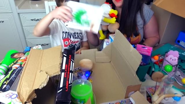 MYSTERY BOX подарок для Люды от Макса