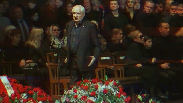 Не уберегли... 7 минут назад она скончалась... смотреть онлайн