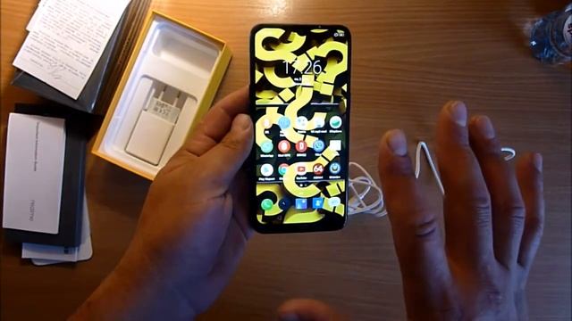 ОНЛАЙН ТРЕЙД.РУ. Смартфон realme 3 4/64GB лазурный градиент. Код товара: 1826807. смотреть онлайн