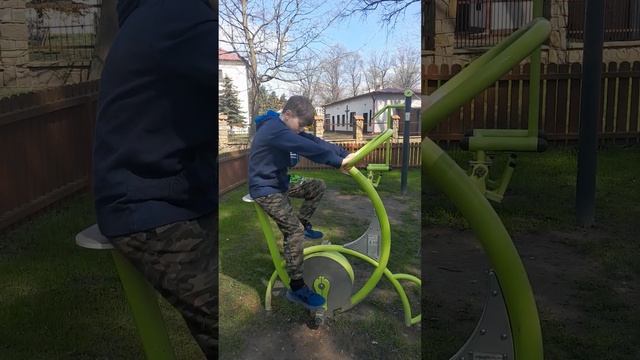 Детская площадка#Воскресное утро. смотреть онлайн