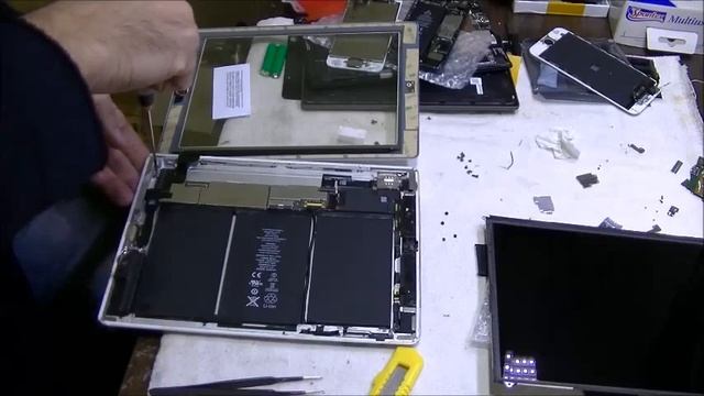 Ipad2 smontaggio disassembly смотреть онлайн