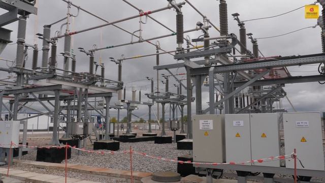 Short-12 II Electric Wires in Substation II смотреть онлайн