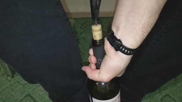 Как открыть вино без штопора смотреть онлайн
