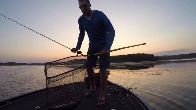 FLW Costa Series Potomac River Bass Tournament Recap смотреть онлайн