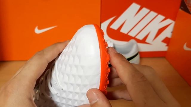 Обзор! Шиповки Nike Tiempo Legend 8 Academy TF AT6100-106. Сороконожки! Nike motivation pack! смотреть онлайн