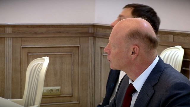 Игорь Руденя провёл встречу по вопросу строительства транспортно пересадочного узла в Завидове смотреть онлайн