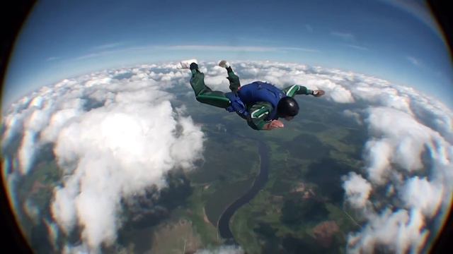 Khosrow - Nice jumping (parachute) смотреть онлайн