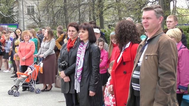 Парад юнармейских отрядов Честь имею смотреть онлайн