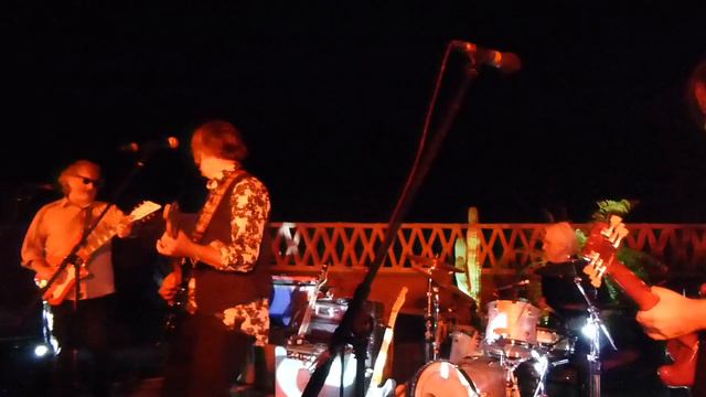Peter Buck - 10 Million BC - Night 3, 2014 Todos Music Festival, 18 January 2014 смотреть онлайн