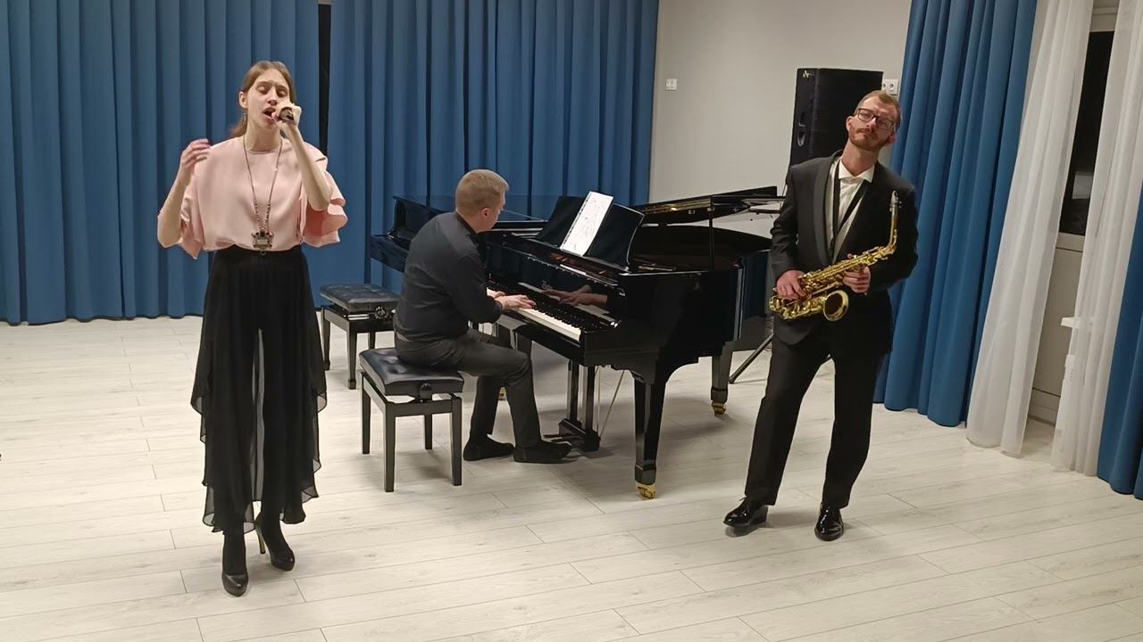 «I Am Changing» (Written by Henry Kriger and Tom Eyen) смотреть онлайн