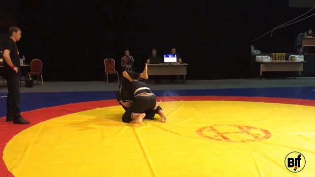Илья Анисимов   вторая схватка Чемпионат ЦФО по грэпплингу. г. Орел . февраль 2017