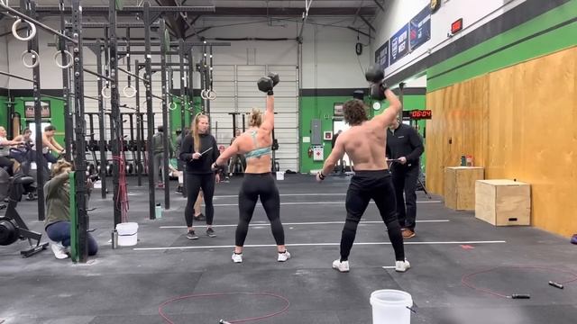 Ellie Turner & Justin Medeiros Post the Top Scores in Individual Quarterfinal Test 2 смотреть онлайн