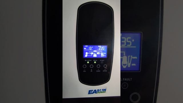 Гібридний інвертор ЕaSun 3.2KWt із акумуляторами на 24В 100А для домашнього пункту незламності