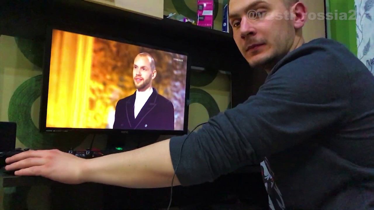 Холостяк сломал жизнь парню смотреть онлайн