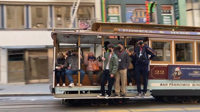 Powell-Hyde Cable Car 22 @ Powell St & O'Farrell St San Francisco California смотреть онлайн