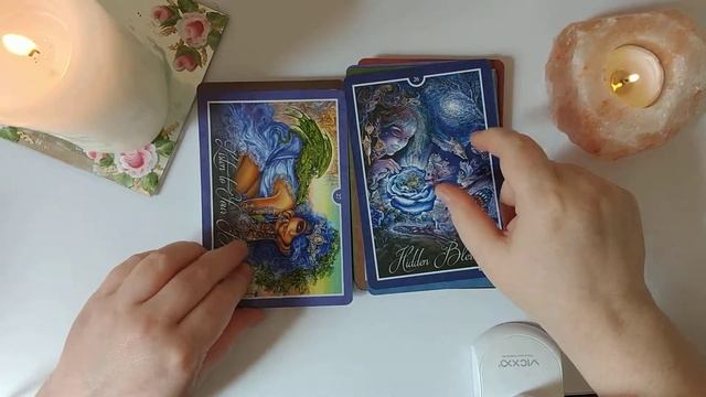Whispers of Healing Oracle Cards Unboxing, Flip Through and Review смотреть онлайн