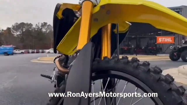 2022 Suzuki RM-Z250 смотреть онлайн