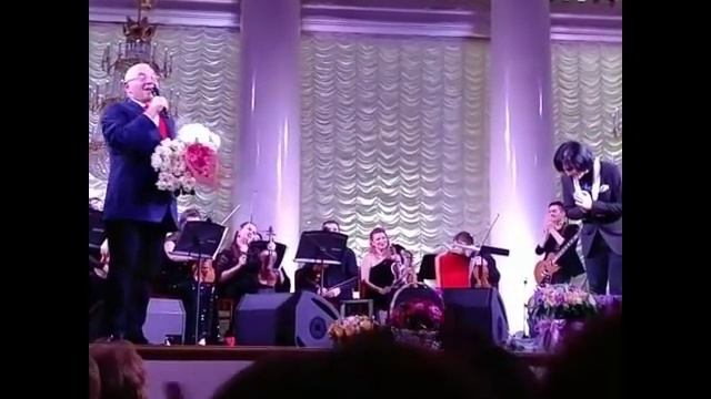 Фрагменты концерта Гелы Гуралиа 03.03.18 смотреть онлайн