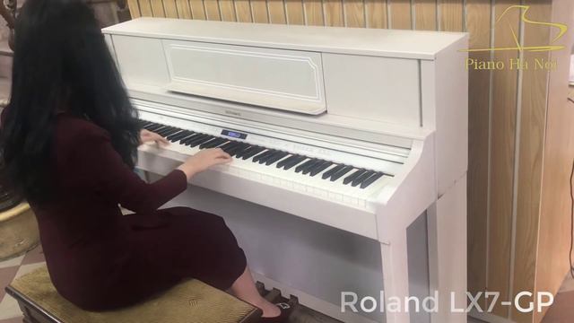 Khách hàng trải nghiệm Piano Roland LX7 tại Piano Hà Nội смотреть онлайн